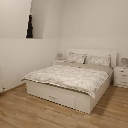 Moonlight Apartments סיביו מראה חיצוני תמונה