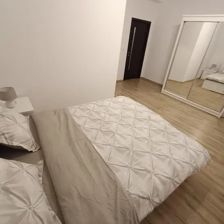 Moonlight Apartments סיביו מראה חיצוני תמונה