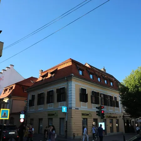 Moonlight Apartments סיביו מראה חיצוני תמונה