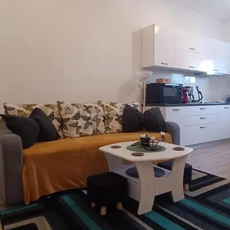 Moonlight Apartments סיביו מראה חיצוני תמונה